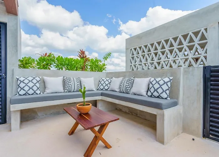 Eco-sustainable Luxury Between Hotspots & Town By Stella *